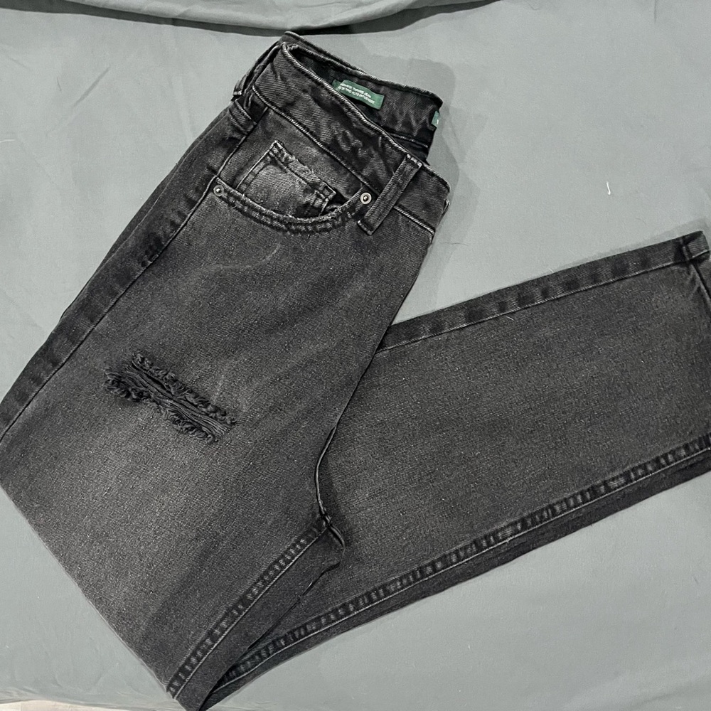 Womens Black Distressed Jeans